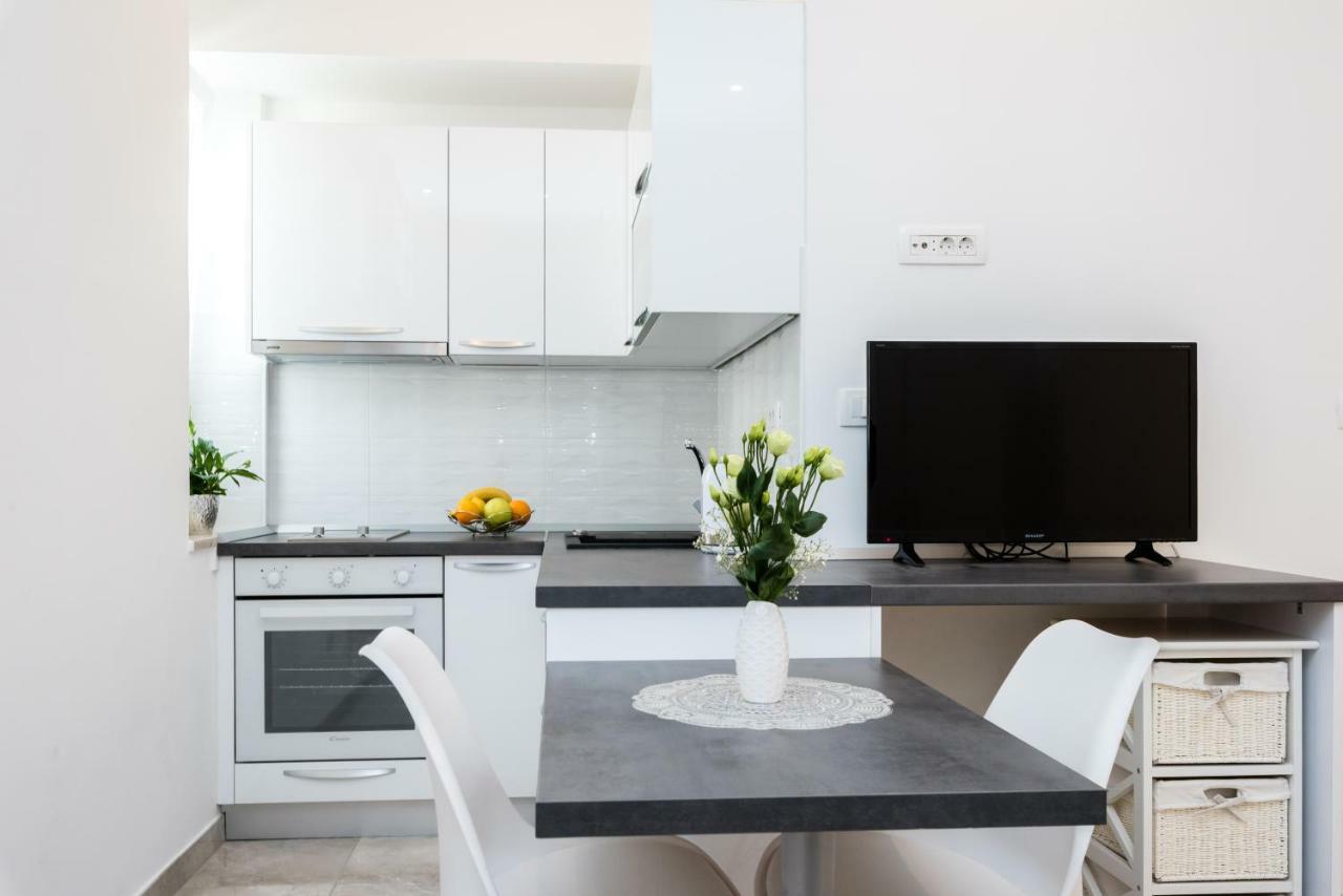 Apartment Matea Split Exteriör bild